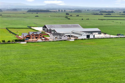64 acres of Agricultural Land for sale in Out Rawcliffe