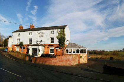 Pub for sale in West Felton