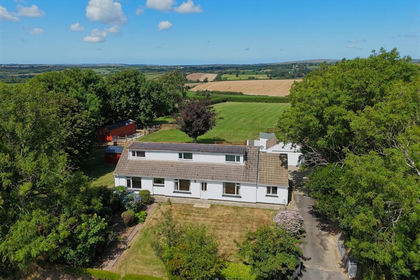 4 acres of House with Land for sale in Spittal