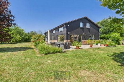 1.7 acres of Barn Conversion for sale in South Basildon and East Thurrock