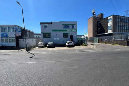 Warehouse for sale in Mitcham and Morden