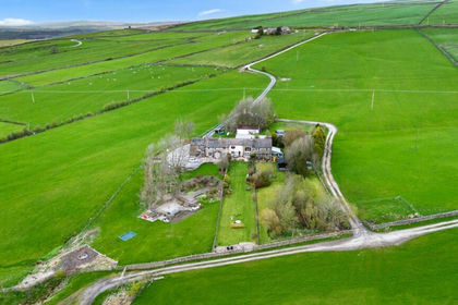 Land for sale in Kelbrook and Sough