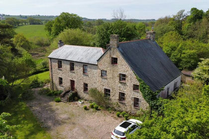 2 acres of House with Land for sale in Clynderwen