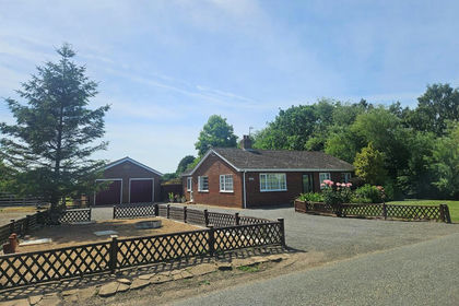4 acres of House with Land for sale in Long Sutton