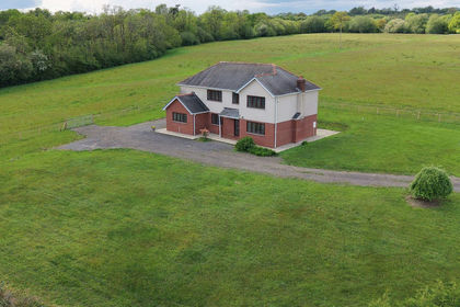 10.8 acres of Smallholding for sale in Llandeilo