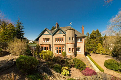 1.5 acres of House with Land for sale in Berwickshire, Roxburgh and Selkirk