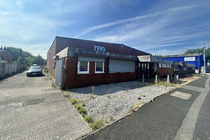Warehouse for sale in Gorton and Denton