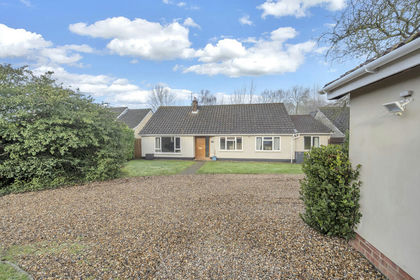 1 acre of Land for sale in Drinkstone