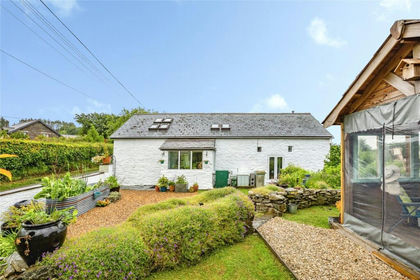 Land for sale in Llangwyryfon