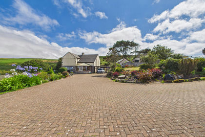 5.2 acres of House with Land for sale in St. Ives