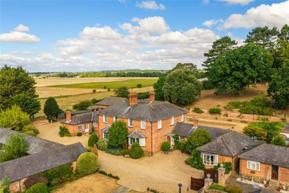 4 acres of House with Land for sale in Maulden