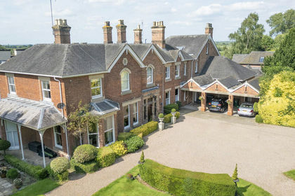 2.6 acres of House with Land for sale in Newton Solney