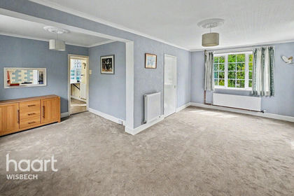 1 acre of House with Land for sale in Tydd St. Giles