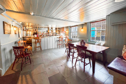 Pub for sale in Penryn