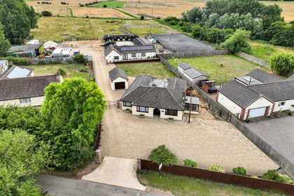 4 acres of House with Land for sale in Gedney