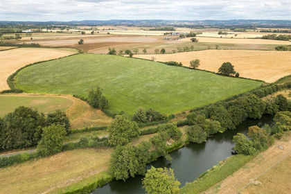16.9 acres of Arable Land for sale in Topcliffe