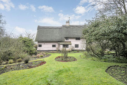 1.2 acres of Cottage for sale in Battisford