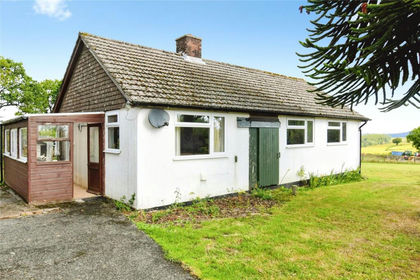 3 acres of House with Land for sale in Washfield