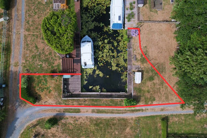 Small Plot of Land for sale in Dilham