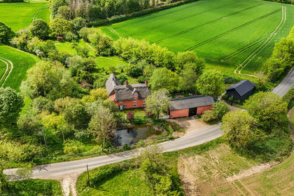 1.6 acres of Farmhouse for sale in Bradfield St. George
