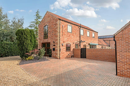 Barn Conversion for sale in Fenton
