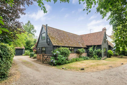 Barn Conversion for sale in Great Gaddesden