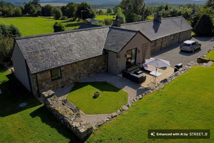 7 acres of Kennels Property for sale in Gordon and Buchan