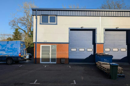 Warehouse for sale in Fawley