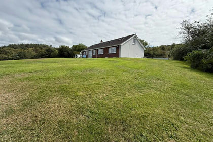 15 acres of Land for sale in Borth