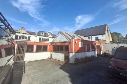 Commercial Land for sale in Croydon West