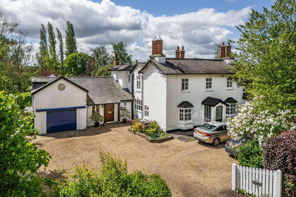 2.4 acres of House with Land for sale in Burland and Acton