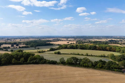 92 acres of Agricultural Land for sale in Alderminster