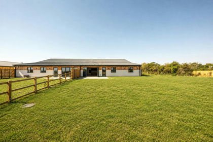 Barn Conversion for sale in Poundon