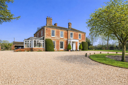 6.5 acres of Land for sale in Salle