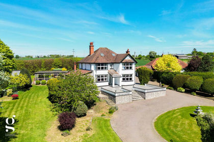 2.4 acres of House with Land for sale in Leominster