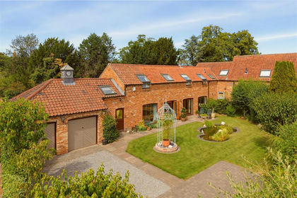 Barn Conversion for sale in Farndon