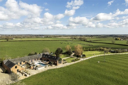 Barn Conversion for sale in Gawcott with Lenborough