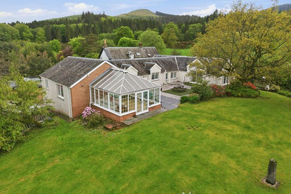 3 acres of Country Home for sale in Dunfermline and Dollar