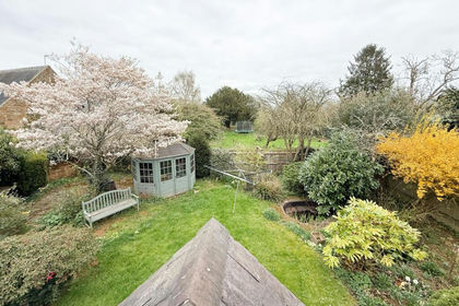 Barn Conversion for sale in Hanwell