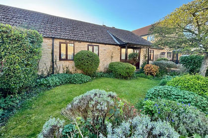 Barn Conversion for sale in Deeping St James