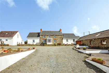 43 acres of Agricultural Land for sale in Llanarth