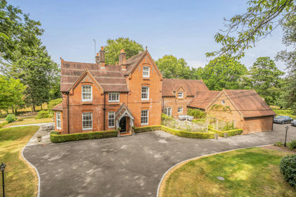 2 acres of Country Home for sale in Chilworth