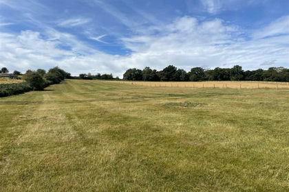 5.5 acres of Agricultural Land for sale in Kinver