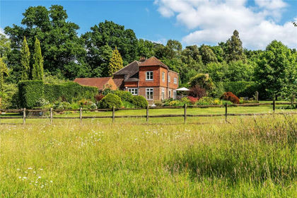 1.5 acres of House with Land for sale in Reigate