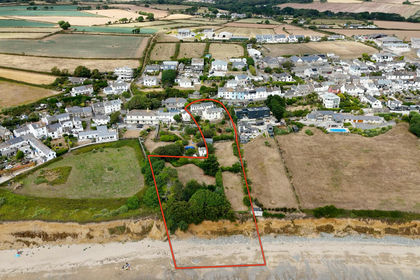 1.1 acres of House with Land for sale in Marazion
