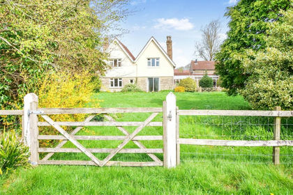 3.9 acres of House with Land for sale in Kilmersdon