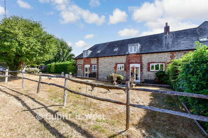 Barn Conversion for sale in Horndean