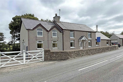 2.7 acres of Land for sale in Bodffordd