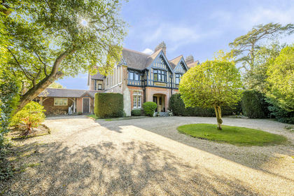 1 acre of House with Land for sale in Hadlow Down