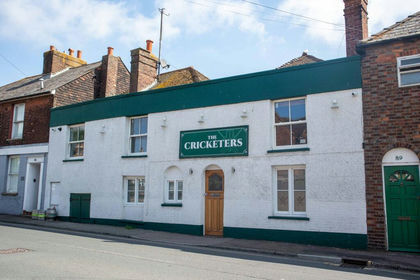 Pub for sale in Rye
